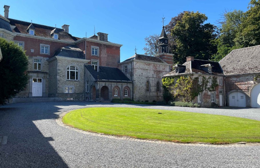 Allée du Château de Tinlot, Tinlot, Belgium